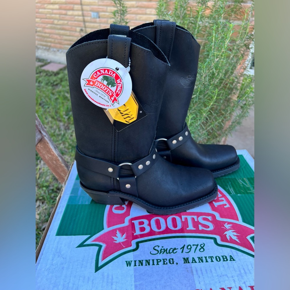 NWT Frye Like Studded Biker Boots Sz 7 BRAND NEW MOTORCYCLE BOOTS - Picture 11 of 11